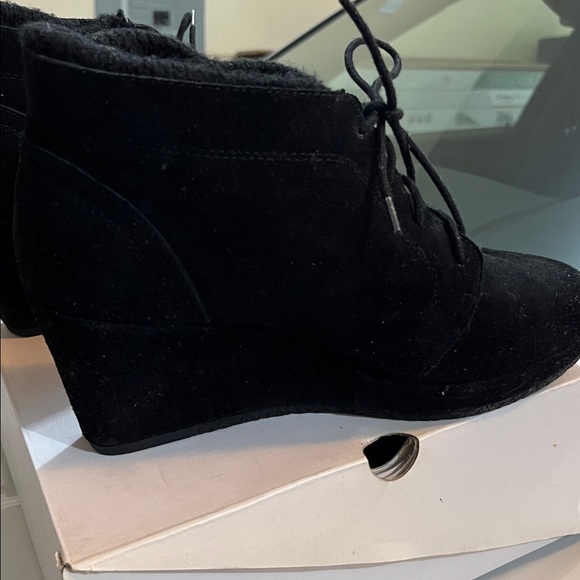 Black suede ankle boots size 8.5 - Picture 7 of 15